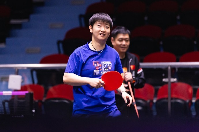 uQAA, 赛场外 uQAA, 赛场外