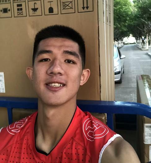 负死了, 开始踢着玩, 收入 负死了, 开始踢着玩, 收入