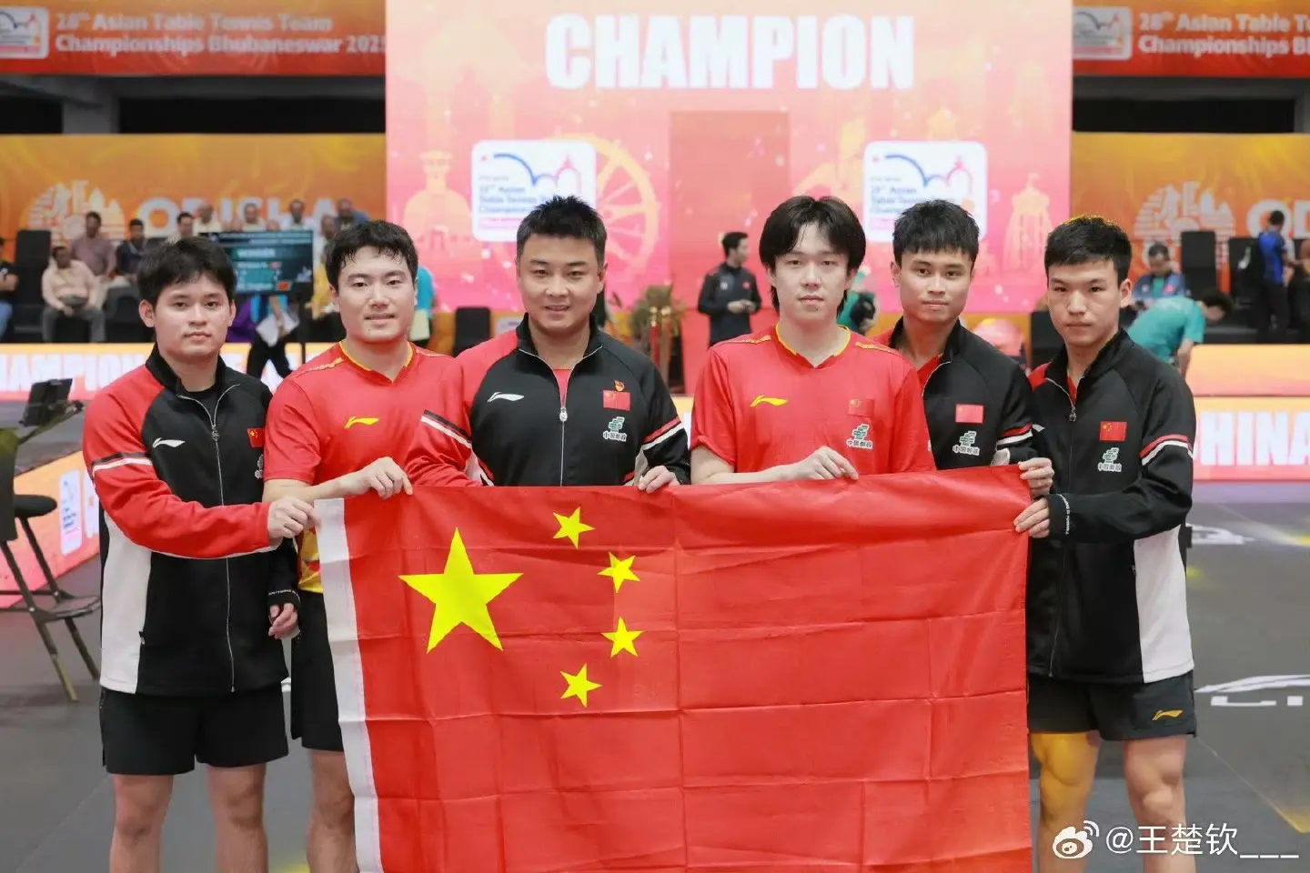 在半决赛和, 决赛出任第